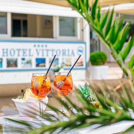 Appartamento Fronte Mare Villa Lory 利尼亚诺萨比亚多罗 外观 照片