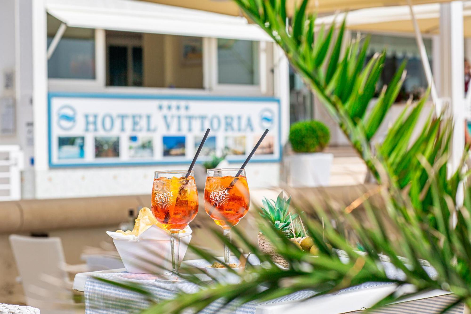 Appartamento Fronte Mare Villa Lory 利尼亚诺萨比亚多罗 外观 照片